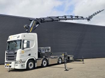 R590 8x2*6 / TREKKER / PALFINGER PK 92002 - JIB - LIER